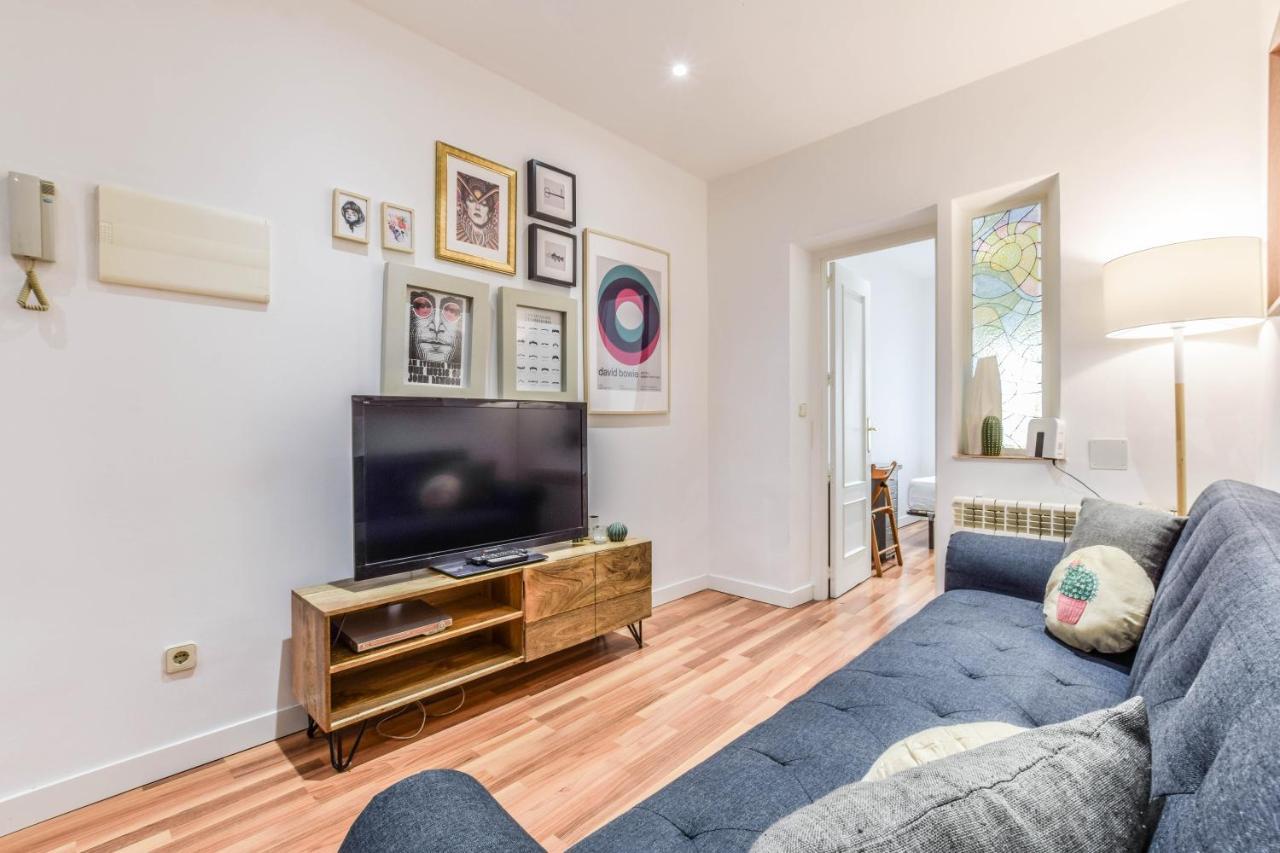 Apartamento Plaza De Lavpies Apartment Madrid Bagian luar foto